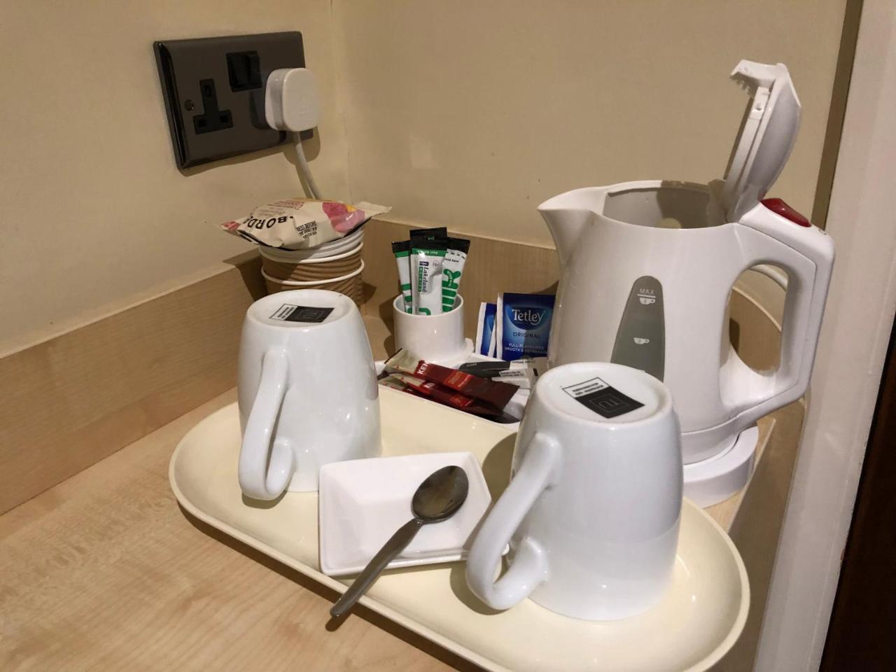 Grove End Hotell Watford  Eksteriør bilde