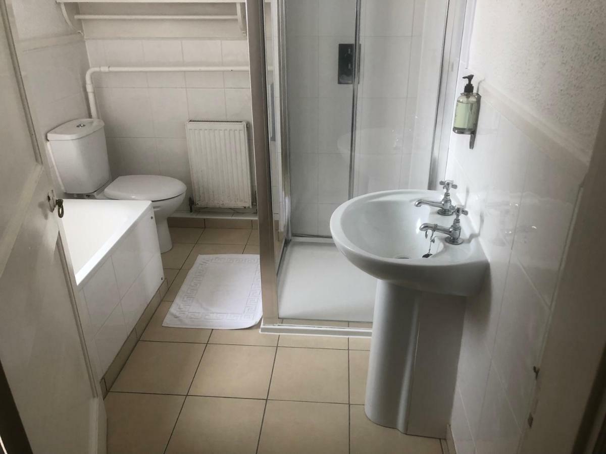 Grove End Hotell Watford  Eksteriør bilde